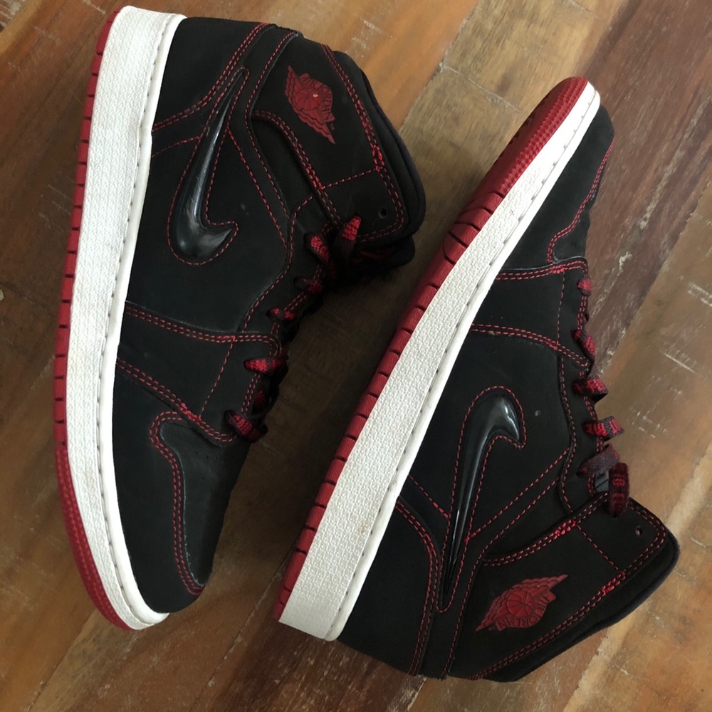 Nike Air Jordan’s 1 Youth Size 6